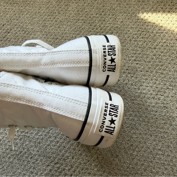 Converse Women's White Canvas platform High-Tops - Picture 4 of 10